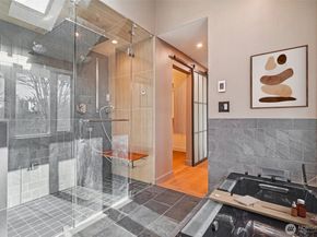 16430 266th Avenue SE, Issaquah WA 98027