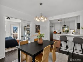 8859 20th Avenue SW, Seattle WA 98106