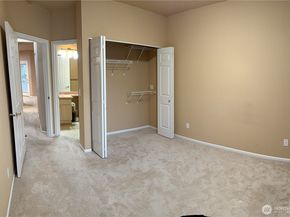 13000 Admiralty Way B201, Everett WA 98204
