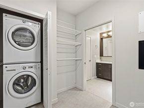 1760 NW 56th Street 311, Seattle WA 98107