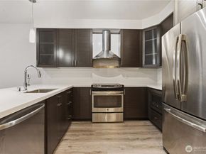 1760 NW 56th Street 311, Seattle WA 98107