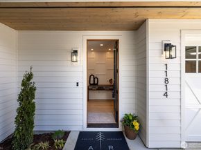 11814 NE 103rd Place, Kirkland WA 98033