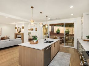 11814 NE 103rd Place, Kirkland WA 98033