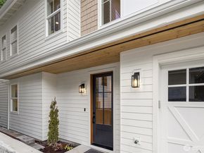 11814 NE 103rd Place, Kirkland WA 98033