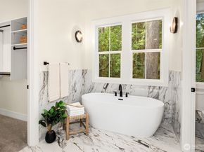 11814 NE 103rd Place, Kirkland WA 98033