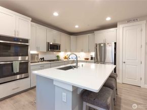 10260 Ramble Drive NW, Bremerton WA 98383