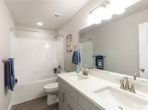 10260 Ramble Drive NW, Bremerton WA 98383