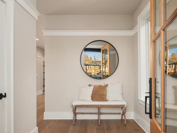 3035 NW 71st Street, Seattle WA 98117