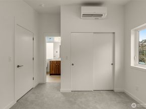 6038 50th Avenue NE B, Seattle WA 98115