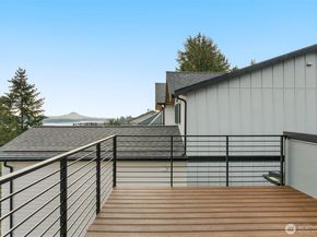 6038 50th Avenue NE B, Seattle WA 98115