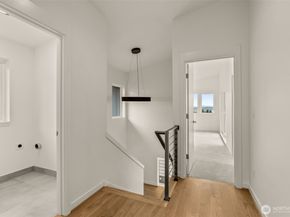 6038 50th Avenue NE B, Seattle WA 98115