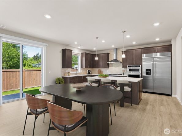 10484 135th Place NE 39, Kirkland WA 98033