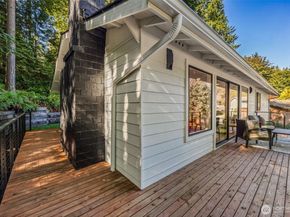 15909 175th Avenue NE, Woodinville WA 98072