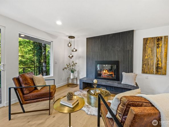 15909 175th Avenue NE, Woodinville WA 98072