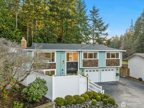 9424 235th Place SW, Edmonds WA 98020