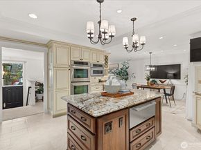 9424 235th Place SW, Edmonds WA 98020