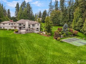 21315 SE 11th Street, Sammamish WA 98075