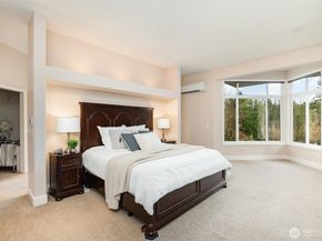 21315 SE 11th Street, Sammamish WA 98075