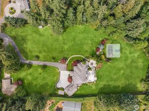 21315 SE 11th Street, Sammamish WA 98075
