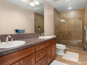 21315 SE 11th Street, Sammamish WA 98075