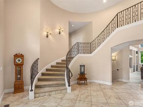 21315 SE 11th Street, Sammamish WA 98075