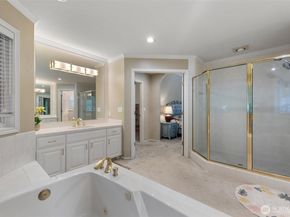 7214 204th Drive NE, Redmond WA 98053