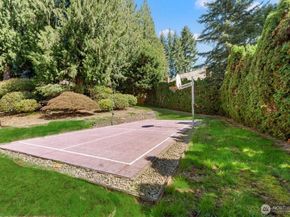 7214 204th Drive NE, Redmond WA 98053