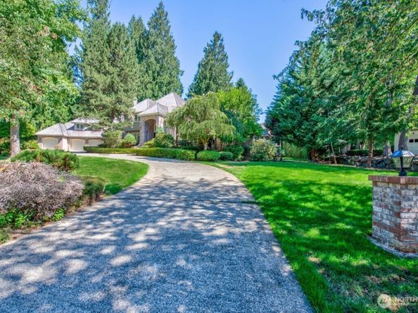7214 204th Drive NE, Redmond WA 98053