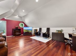 7214 204th Drive NE, Redmond WA 98053