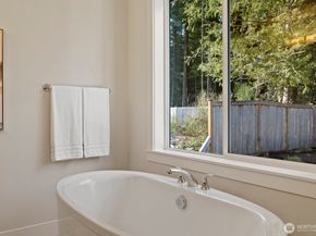 1431 Bandera Avenue SE, North Bend WA 98045