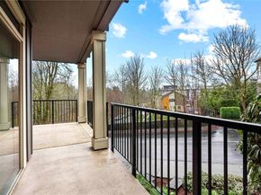 6800 132nd Place SE W104, Newcastle WA 98059