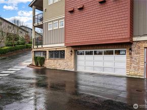 6800 132nd Place SE W104, Newcastle WA 98059