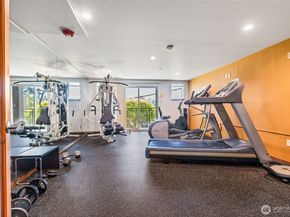 412 11th Avenue 206, Seattle WA 98122