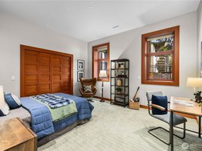 4632 E Mercer Way, Mercer Island WA 98040