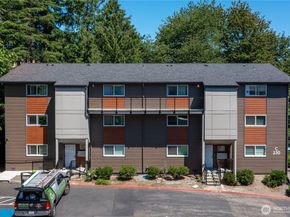 230 SW Clark Street C203, Issaquah WA 98027