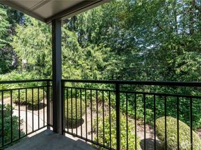 230 SW Clark Street C203, Issaquah WA 98027