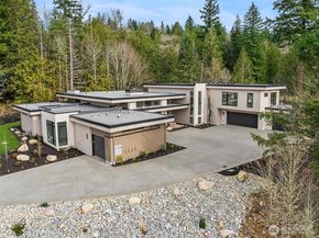 23752 NE 39th Place, Redmond WA 98053