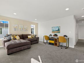 9702 5th Lane SW 9, Seattle WA 98106