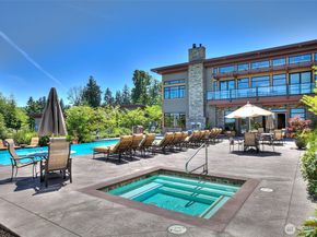 61 Pine Street 203, Edmonds WA 98020
