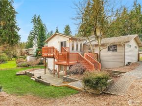 19921 10th Drive SE, Bothell WA 98012