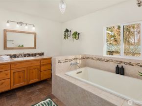 19921 10th Drive SE, Bothell WA 98012