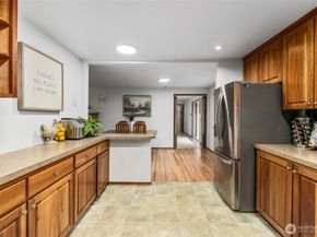 14615 SE 178th Place, Renton WA 98058