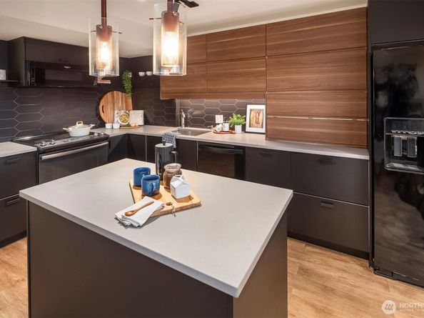 505 Belmont Avenue E 801, Seattle WA 98102