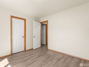 9926 SW 184th Way, Vashon WA 98070