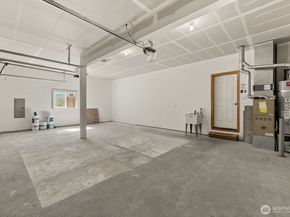 9926 SW 184th Way, Vashon WA 98070