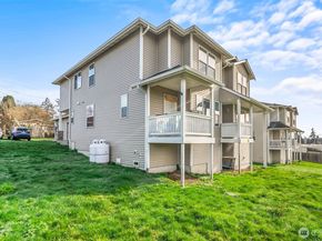 2905 11th Street B, Everett WA 98201