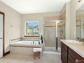 429 203rd Place SE, Bothell WA 98012