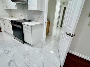 10900 SE 219th Place, Kent WA 98031