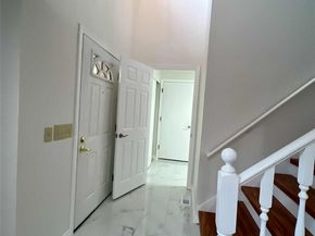 10900 SE 219th Place, Kent WA 98031