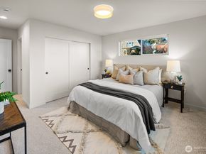 2509 N 42nd Street, Seattle WA 98103